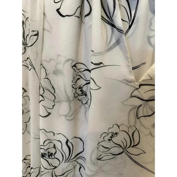 WHBM Women's White Floral Print Long Sleeve Mock Neck Blouse Size Medium - Picture 2 of 7